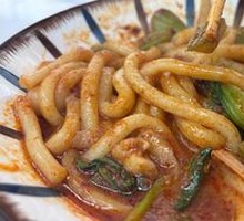 Signature Soy-Flavored Chicken Rice Noodles