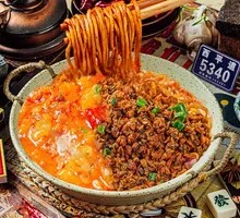 Mashed Potato Meat Sauce Noodles