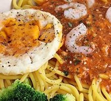 Classic Shrimp Tomato Pasta
