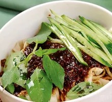 Beijing-style Fried Sauce Noodles