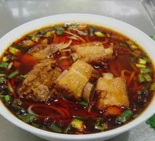 Braised Pork Rib Noodles