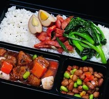 Braised Pork Ribs Rice Box