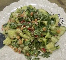 Garlic Cucumber Salad