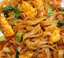 Sausage and Egg Fried Rice Noodles