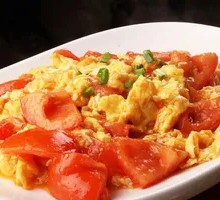 Tomato and Egg Stir-Fry