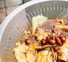 Cold Chicken Slices with Dressing