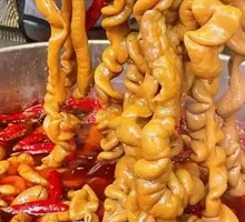 Golden Soup Braised Pig Intestines