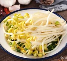 Bean sprouts