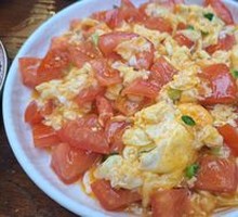 Tomato and Egg Stir-Fry