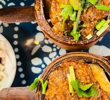 Steamed Lamb with Flour in Small Baskets