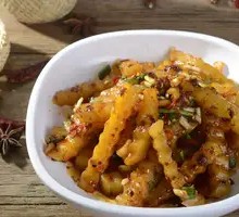Signature Wolf Tooth Potato