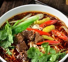 Spicy Pepper Beef Noodles
