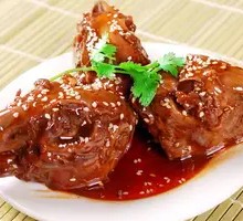 Old Mother's Spicy Rabbit Heads