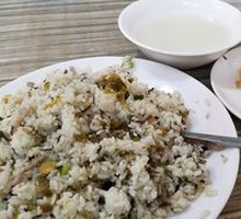 Sour Cabbage and Pork Stir-Fried Rice