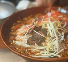 Dai-style Lemon Spicy Salad