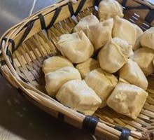 烤建水小豆腐