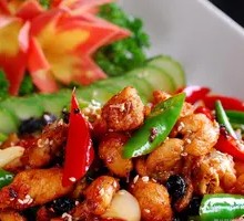 Stir-Fried Chicken Claypot Rice