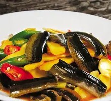 Young Ginger Stir-fried Eel