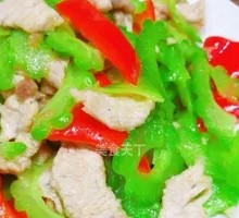 Bitter Melon with Pork Rice Bowl
