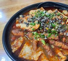 Braised Chicken Feet with Tiger Skin
