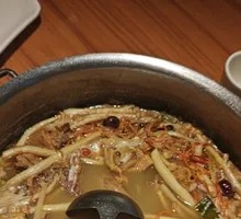 Eight Treasures Mushroom Hot Pot
