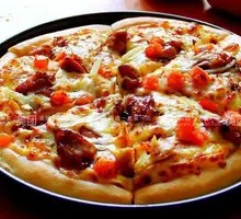 German Roast Chicken Pizza