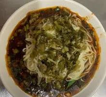 Sour Cabbage and Pork Noodles
