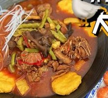 Northeast Stewed Goose in Iron Pot