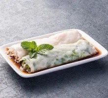 Luxury Family Feast Rice Noodle Roll
