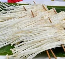 Enoki Mushroom
