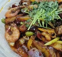 Spicy Pork Rib and Shrimp Hot Pot