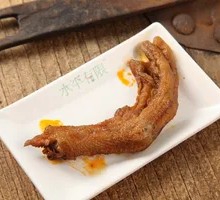 Sauce-Flavored Duck Feet