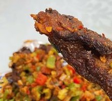 Hand-grabbed Lamb Ribs