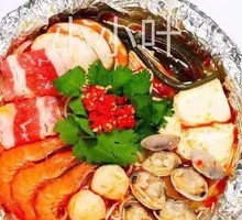 Golden Soup Family Feast Noodles