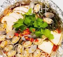 Golden Soup Mutton Rice Noodles