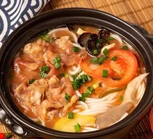 Tomato Beef Brisket Rice Noodles