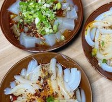 White Jelly Dessert