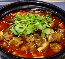 Braised Pork Trotter in Yellow Sauce