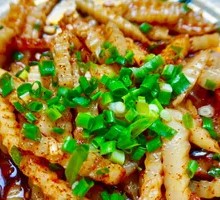 Spicy and Sour Wolf Tooth Potatoes