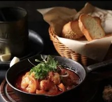 Spanish Pan-Seared Garlic Shrimp