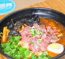 Secret-Recipe Braised Pork Noodles