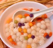 Glutinous Rice Balls in Sweet Fermented Rice Soup