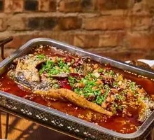 Assorted Side Dishes with Dry Pot Grilled Fish