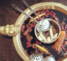 Double-Flavor Hot Pot
