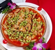 Braised pork intestine with soybeans