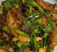 Garlic Shoot Stir-Fry