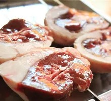 Oil-Braised Lamb Kidneys
