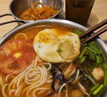 Tomato Shrimp Dumpling Noodles