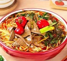 Sichuan-style Pickled Pepper Liver Noodles