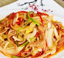 洋葱肉丝盖饭
